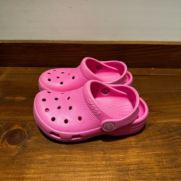Toddler Girls Pink Slide On Crocs Clogs Water Proof Beach Pool Size C8 - Picture 3 of 4